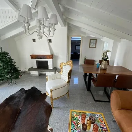 Apartment Romantica *